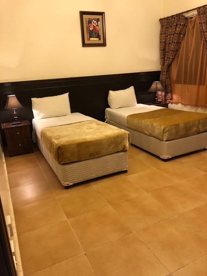 Al Meknan Furnished Units Aparthotel Medina Esterno foto